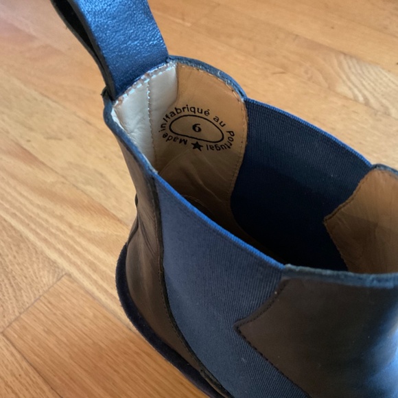 John Fleuvog Size 6 Stylish Ankle Boots - Picture 3 of 6